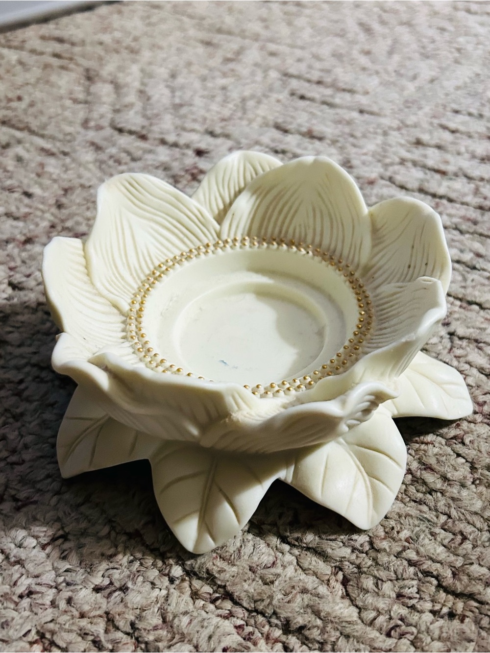 PartyLite Retired Ivory Ceramic Flower Tealight Holder with Gold Beaded Rim